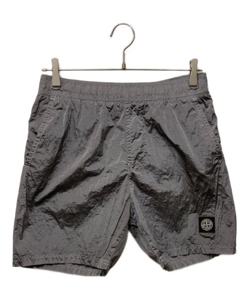 STONE ISLAND（ストーンアイランド）STONE ISLAND (ストーンアイランド) ナイロンメタル スイムショーツ グレー サイズ:Sの古着・服飾アイテム