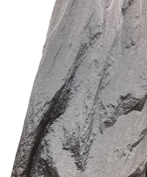 STONE ISLAND（ストーンアイランド）STONE ISLAND (ストーンアイランド) ナイロンメタル スイムショーツ グレー サイズ:Sの古着・服飾アイテム