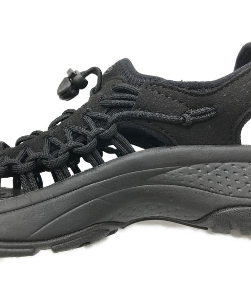 KEEN（キーン）KEEN (キーン) UNEEK ASTORIA ブラック サイズ:23.5の古着・服飾アイテム