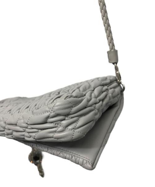 MIU MIU（ミュウミュウ）MIU MIU (ミュウミュウ) ナッパクリスタル レザー ショルダーバッグ グレーの古着・服飾アイテム
