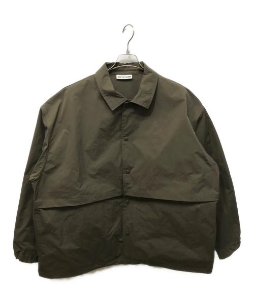 SOFTHYPHEN（ソフトハイフン）SOFTHYPHEN (ソフトハイフン) ZIP POCKET BENCH JACKET オリーブ サイズ:04の古着・服飾アイテム