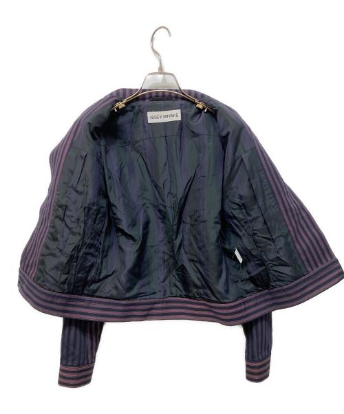 ISSEY MIYAKE（イッセイミヤケ）ISSEY MIYAKE (イッセイミヤケ) 変形デザインジャケット パープル サイズ:3の古着・服飾アイテム