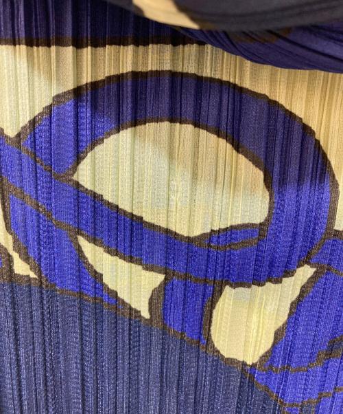 PLEATS PLEASE（プリーツプリーズ）PLEATS PLEASE (プリーツプリーズ) プリーツジップパーカー ブルー×イエロー サイズ:3の古着・服飾アイテム