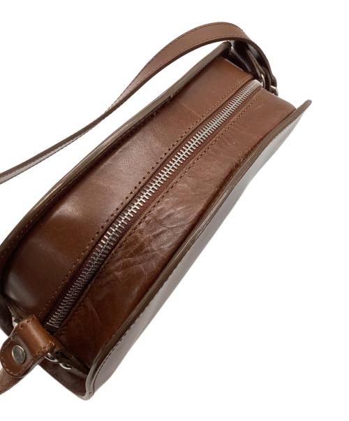 A.P.C.（アーペーセー）A.P.C. (アーペーセー) DEMI-LUNE ショルダーバッグ ブラウンの古着・服飾アイテム