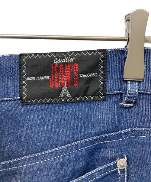 GAULTIER JEANS（ゴルチエジーンズ）GAULTIER JEANS (ゴルチエジーンズ) 刺繍フレアパンツ インディゴ サイズ:64の古着・服飾アイテム