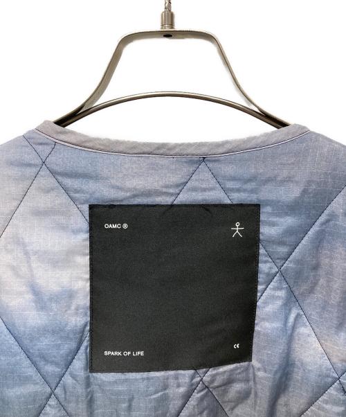OAMC（オーエーエムシー）OAMC (オーエーエムシー) コンバットライナージャケット グレー×ブルー サイズ:Sの古着・服飾アイテム
