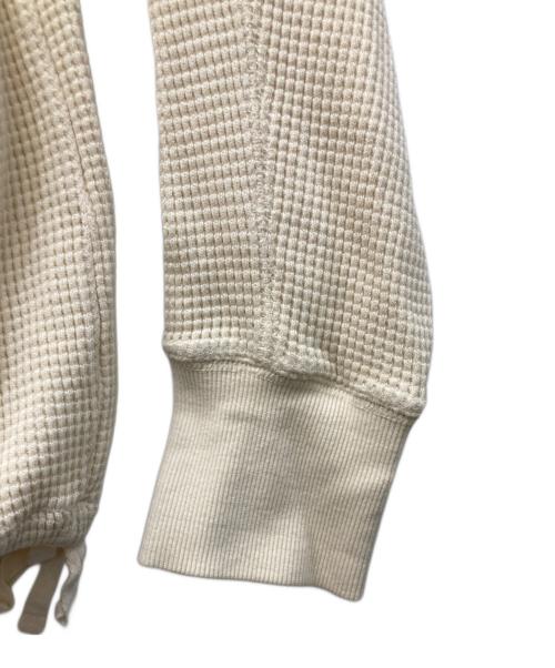 Fake Ass Flowers（フェイク アス フラワーズ）Fake Ass Flowers (フェイク アス フラワーズ) ヘンリーネックカットソー ベージュ サイズ:Lの古着・服飾アイテム