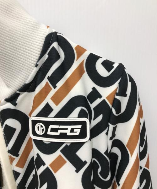 CPG GOLF（シーピージー ゴルフ）CPG GOLF (シーピージー ゴルフ) chain logo graphical blouson ベージュ サイズ:1 未使用品の古着・服飾アイテム