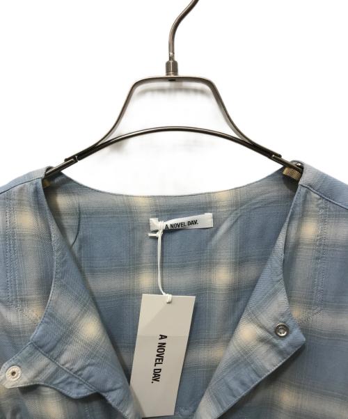 A NOVEL DAY（ア ノーベル デイ）A NOVEL DAY (ア ノーベル デイ) RAYON OMBRE SH ブルー サイズ:3の古着・服飾アイテム