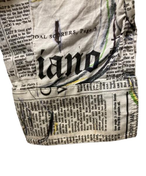 GALLIANO（ガリアーノ）GALLIANO (ガリアーノ) ニュースペーパー柄シャツ グレー サイズ:44の古着・服飾アイテム