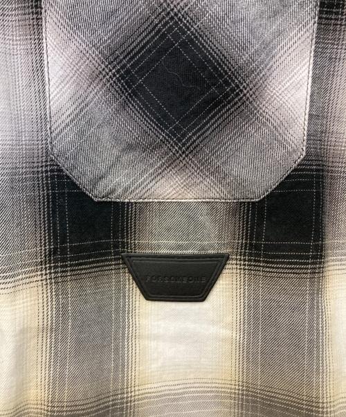 FORSOMEONE（フォーサムワン）FORSOMEONE (フォーサムワン) FADE OMBRE SHIRT ブラック×グリーン サイズ:48の古着・服飾アイテム
