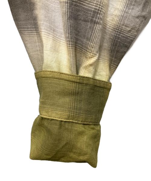 FORSOMEONE（フォーサムワン）FORSOMEONE (フォーサムワン) FADE OMBRE SHIRT ブラック×グリーン サイズ:48の古着・服飾アイテム