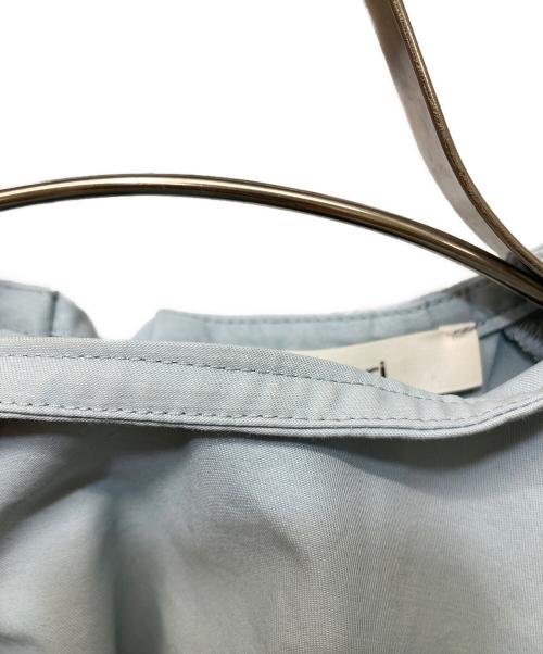 YORI（ヨリ）YORI (ヨリ) ビックパフスリーブブラウス ブルー サイズ:Freeの古着・服飾アイテム