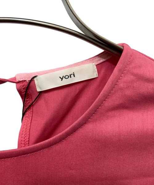YORI（ヨリ）yori (ヨリ) ヘムフレアリコットカットソー ピンク サイズ:Free 未使用品の古着・服飾アイテム
