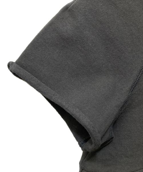 YORI（ヨリ）yori (ヨリ) ドライコンパクト裏毛フレアTee ブラック サイズ:S(36) 未使用品の古着・服飾アイテム