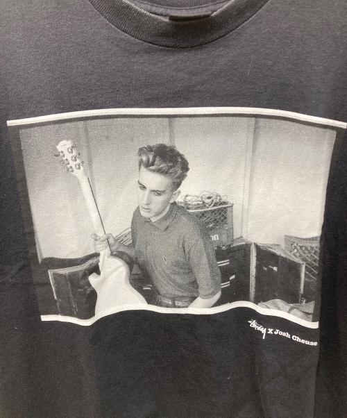 stussy（ステューシー）stussy (ステューシー) JOSH CHEUSE (ジョシュ チューズ) プリントTシャツ ブラック サイズ:Lの古着・服飾アイテム