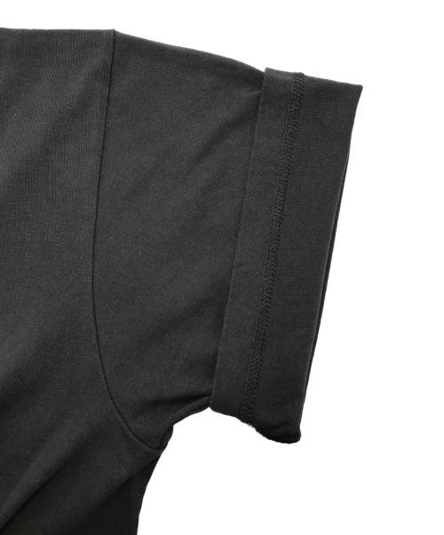 biotope（ビオトープ）biotope (ビオトープ) Kate Moss by David Sims Photo T-shirts グレー サイズ:XLの古着・服飾アイテム