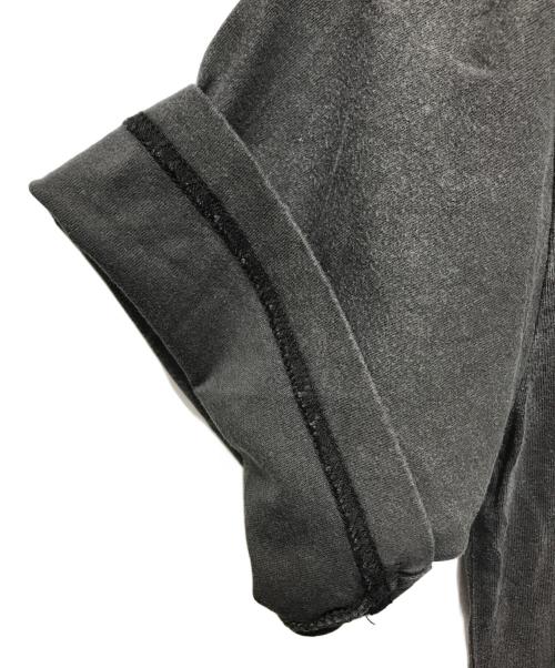 JUN（ジュン）JUN (ジュン) NETFLIX (ネットフリックス) 「地面師たち」Original Graphic SS T-Shirt グレー サイズ:Lの古着・服飾アイテム