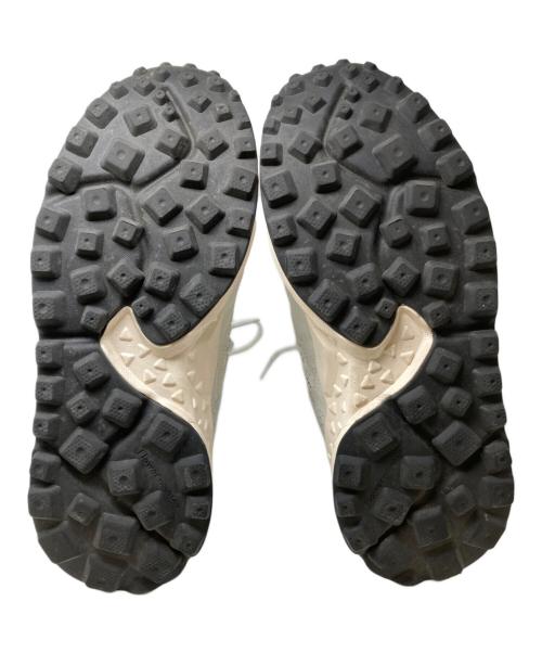 Flower MOUNTAIN（フラワーマウンテン）Flower MOUNTAIN (フラワーマウンテン) NAPE (NAPE) TIGER HILL ホワイト サイズ:US8.5の古着・服飾アイテム