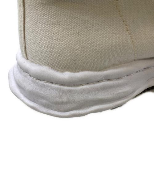 Maison MIHARA YASUHIRO（メゾン ミハラ ヤスヒロ）Maison MIHARA YASUHIRO (メゾン ミハラ ヤスヒロ) BLAKEY HIGH CANVAS SNEAKER ホワイト サイズ:9の古着・服飾アイテム