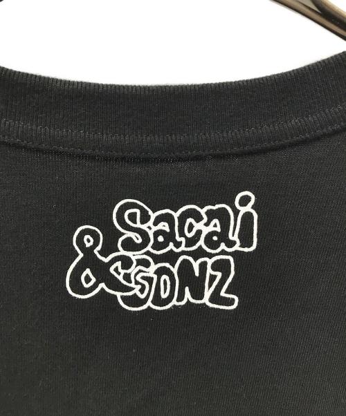 sacai（サカイ）sacai (サカイ) MARK GONZALES (マーク・ゴンザレス) Sacai Gonz Print T-Shirt Pleated ブラック サイズ:1の古着・服飾アイテム