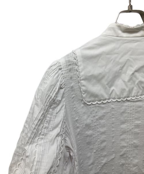 YORI（ヨリ）yori (ヨリ) シロコン パフスリーブボザムブラウス ホワイト サイズ:Sの古着・服飾アイテム