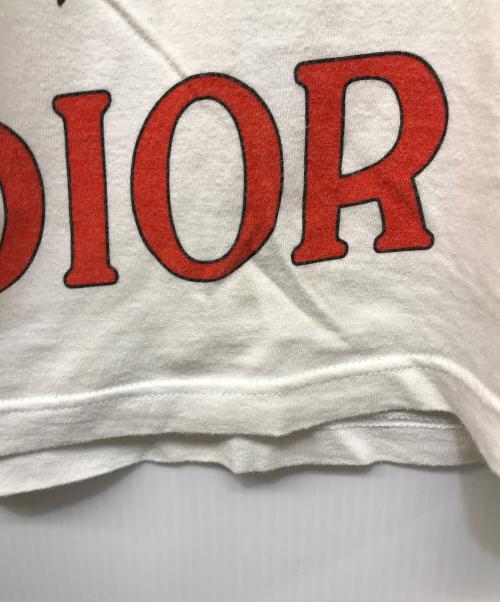 Christian Dior（クリスチャン ディオール）Christian Dior (クリスチャン ディオール) J'ADORE フロント 人形 プリント クルーネック半袖Tシャツ ホワイト サイズ:38の古着・服飾アイテム