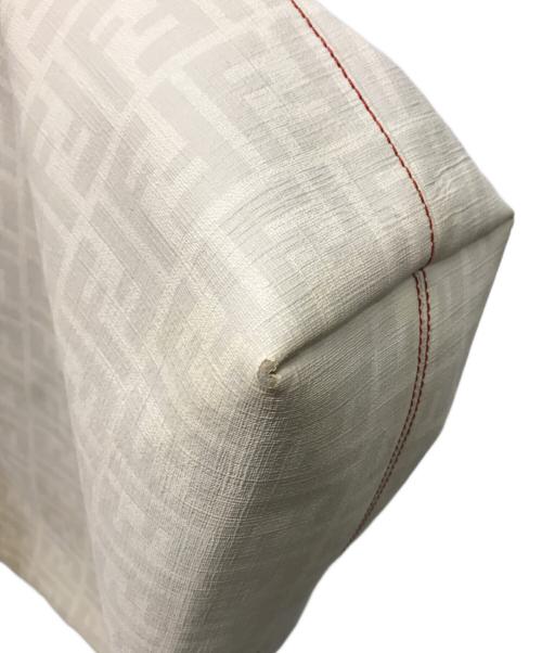 FENDI（フェンディ）FENDI (フェンディ) ズッカ柄トートバッグ ベージュの古着・服飾アイテム