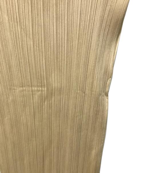 PLEATS PLEASE（プリーツプリーズ）PLEATS PLEASE (プリーツプリーズ) プリーツノースリーブカットソー ベージュ サイズ:3の古着・服飾アイテム