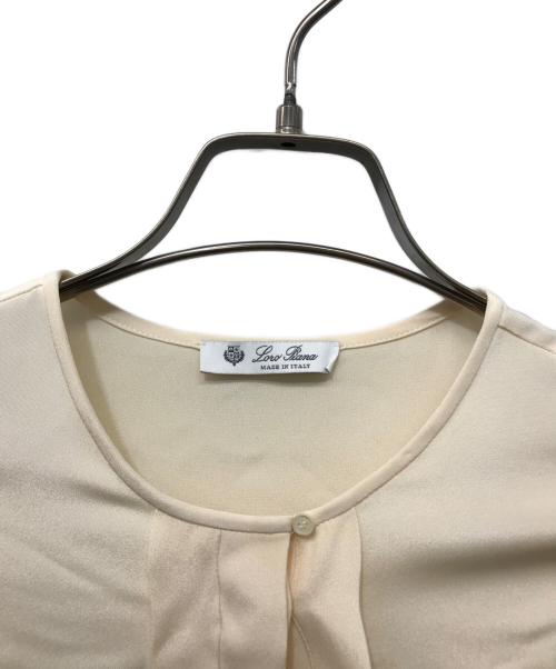 LORO PIANA（ロロピアーナ）LORO PIANA (ロロピアーナ) CREW NECK LONG SLEEVE WHITE BLOUSE ベージュ サイズ:Sの古着・服飾アイテム