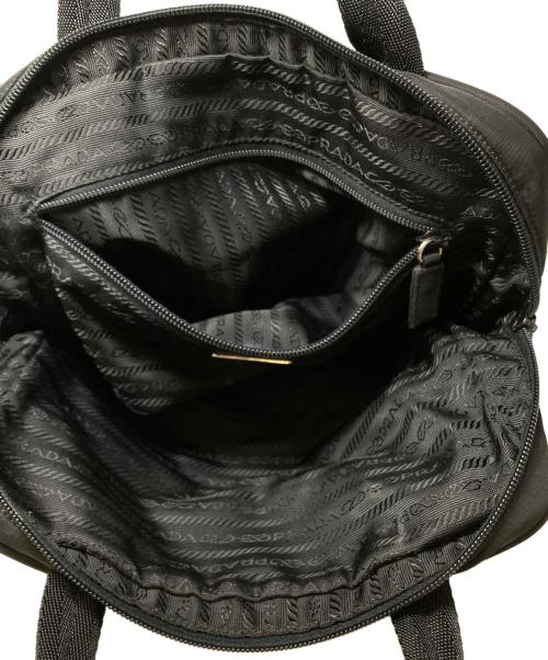 PRADA（プラダ）PRADA (プラダ) ナイロンハンドバッグ ブラックの古着・服飾アイテム