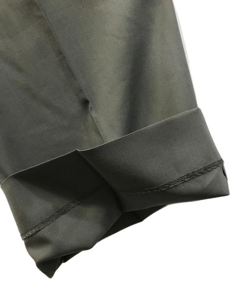 MARKAWARE（マーカウェア）MARKAWARE (マーカウェア) CLASSIC FIT DOUBLE PLEATED TROUSERS グリーン サイズ:1の古着・服飾アイテム