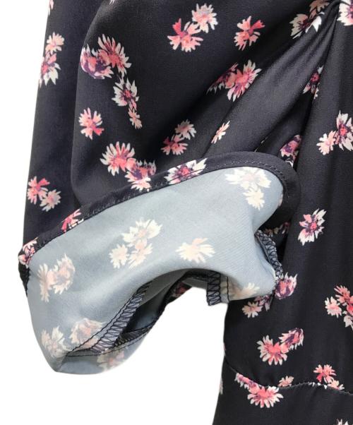 HER LIP TO（ハーリップトゥ）HER LIP TO (ハーリップトゥ) Marguerite Open Shoulder Dress ネイビー×ピンク サイズ:Mの古着・服飾アイテム