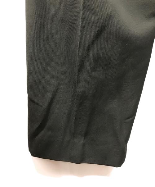 BLURHMS（ブラームス）blurhms (ブラームス) W/surge SuperWideEasy スラックス カーキ サイズ:3の古着・服飾アイテム