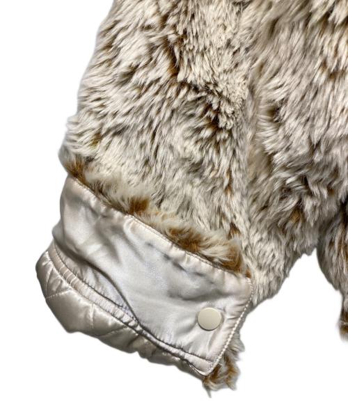 Cactus Plant Flea Market（カクタスプラントフリーマーケット）CACTUS PLANT FLEA MARKET (カクタスプラントフリーマーケット) BIGFOOT JACKET ベージュ サイズ:2の古着・服飾アイテム