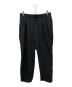 ISSEY MIYAKE（イッセイミヤケ）の古着「2タックテーパードパンツ」｜ブラック