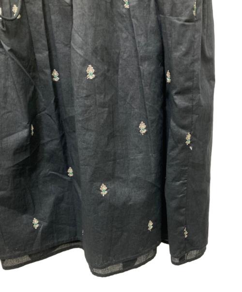 ne quittez pas（ヌキテパ）ne quittez pas (ヌキテパ) TOMORROW LAND (トゥモローランド) BLACK POPLIN ORGANZE キャミソール ブラック サイズ:FREEの古着・服飾アイテム