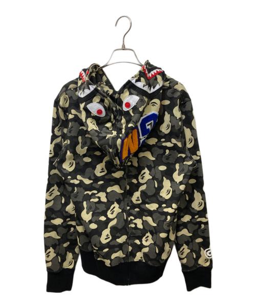 A BATHING APE（ア ベイシング エイプ）A BATHING APE (ア ベイシング エイプ) SEPARATE SHARK FULL ZIP HOODIE グレー サイズ:Sの古着・服飾アイテム