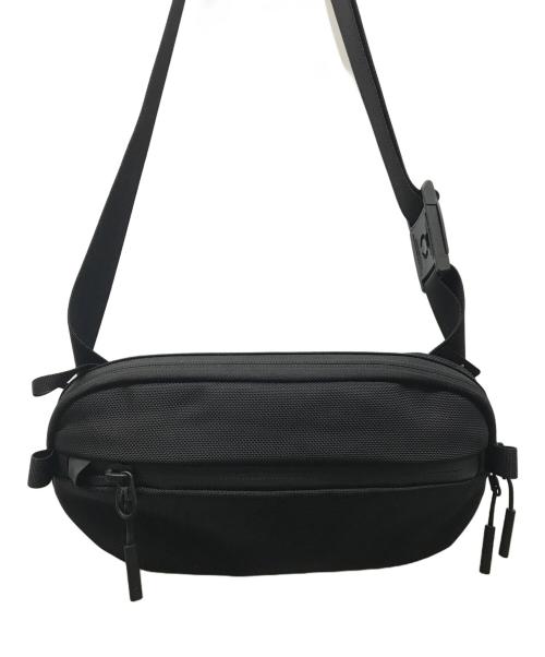 AER（エアー）Aer (エアー) Day Sling 3 ショルダーバッグ ブラックの古着・服飾アイテム