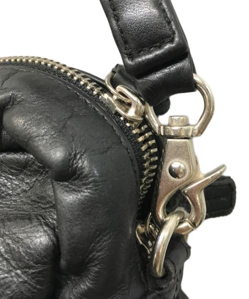 Y's（ワイズ）Y's (ワイズ) レザーショルダーバッグ ブラックの古着・服飾アイテム