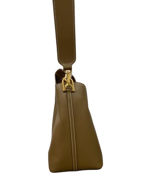 elleme（エレメ）elleme (エレメ) Boomerang レザーバッグ ベージュの古着・服飾アイテム