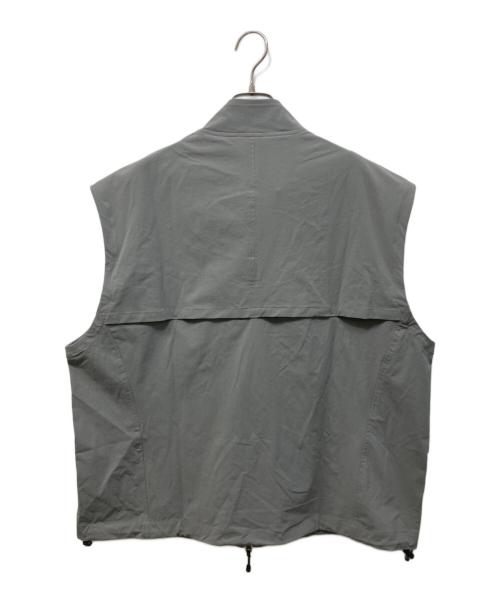 VICTIM（ヴィクティム）VICTIM (ヴィクティム) TECH VEST グレー サイズ:L 未使用品の古着・服飾アイテム