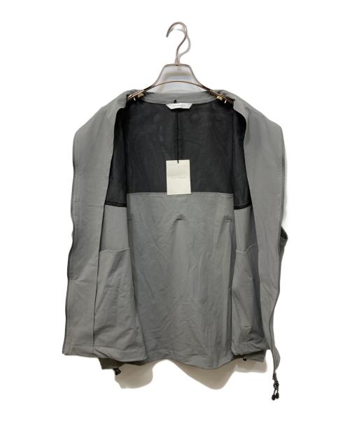 VICTIM（ヴィクティム）VICTIM (ヴィクティム) TECH VEST グレー サイズ:L 未使用品の古着・服飾アイテム