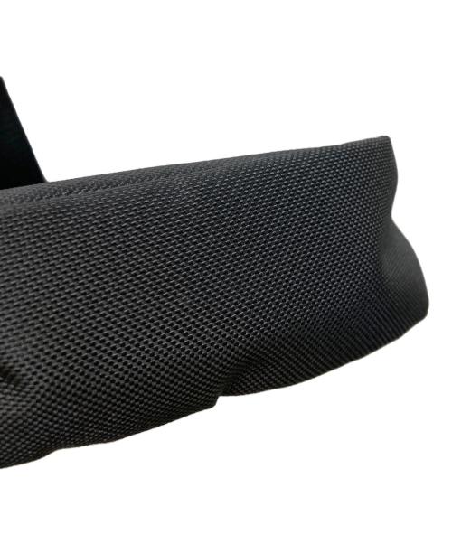 BLACK LABEL CRESTBRIDGE（ブラックレーベル クレストブリッジ）BLACK LABEL CRESTBRIDGE (ブラックレーベル クレストブリッジ) チェック切替ボディーバッグ ブラック×ベージュの古着・服飾アイテム