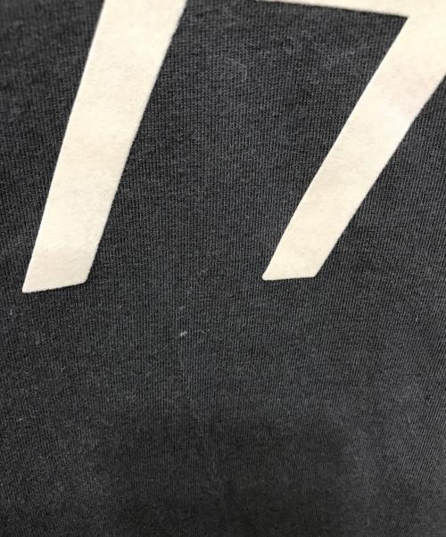 FOG ESSENTIALS（フィアオブゴッド エッセンシャル）FOG ESSENTIALS (フィアオブゴッド エッセンシャル) 1977 Tシャツ グレー サイズ:XLの古着・服飾アイテム