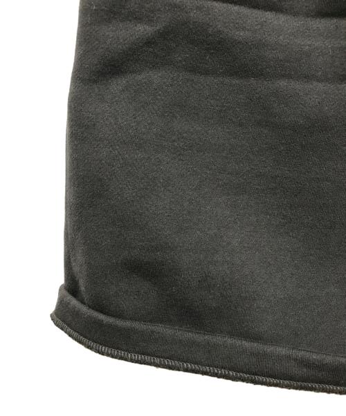 FOG ESSENTIALS（フィアオブゴッド エッセンシャル）FOG ESSENTIALS (フィアオブゴッド エッセンシャル) 1977 ハーフパンツ グレー サイズ:XLの古着・服飾アイテム