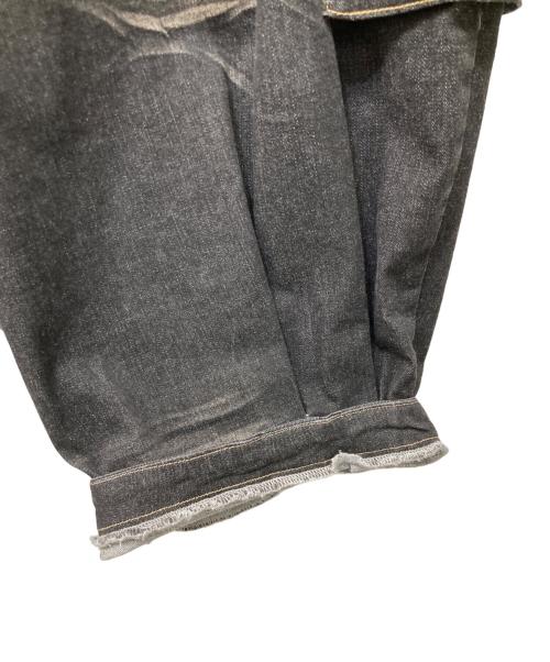 glamb（グラム）glamb (グラム) クロップドデニムカーゴパンツ ブラック サイズ:Lの古着・服飾アイテム