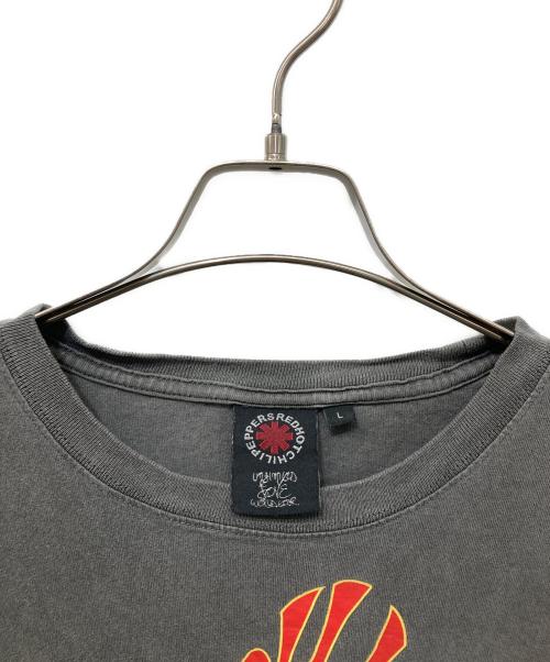 RED HOT CHILI PEPPERS（レッドホットチリペッパーズ）RED HOT CHILI PEPPERS (レッドホットチリペッパーズ) 2024年ツアーTシャツ グレー サイズ:Lの古着・服飾アイテム