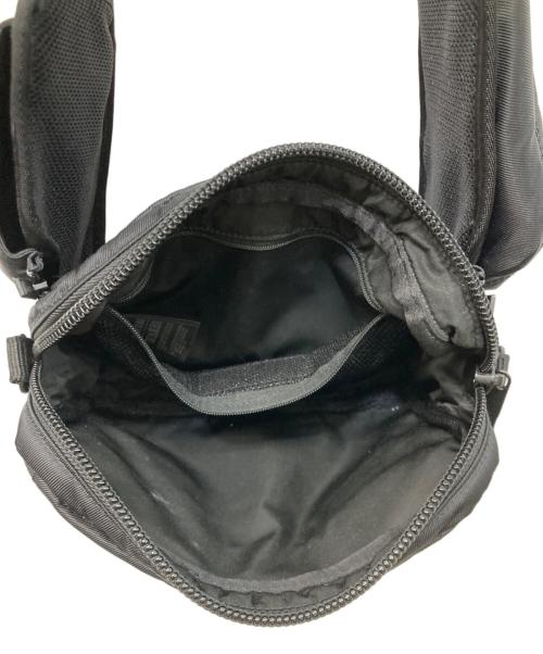 Y-3（ワイスリー）Y-3 (ワイスリー) 2way ショルダー スリングバッグ ブラックの古着・服飾アイテム