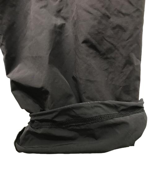 meanswhile（ミーンズワイル）meanswhile (ミーンズワイル) テックリップストップイージースラックス ブラック サイズ:4の古着・服飾アイテム